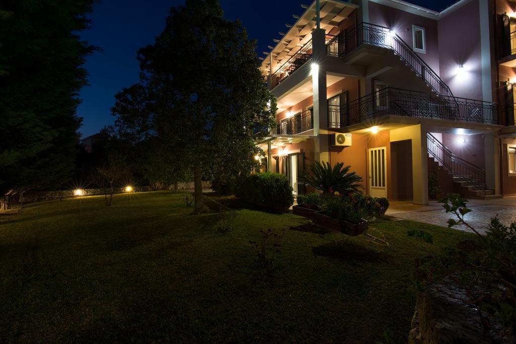 Dina Apartments Razata ภายนอก รูปภาพ