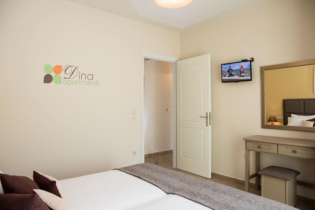 Dina Apartments Razata ภายนอก รูปภาพ