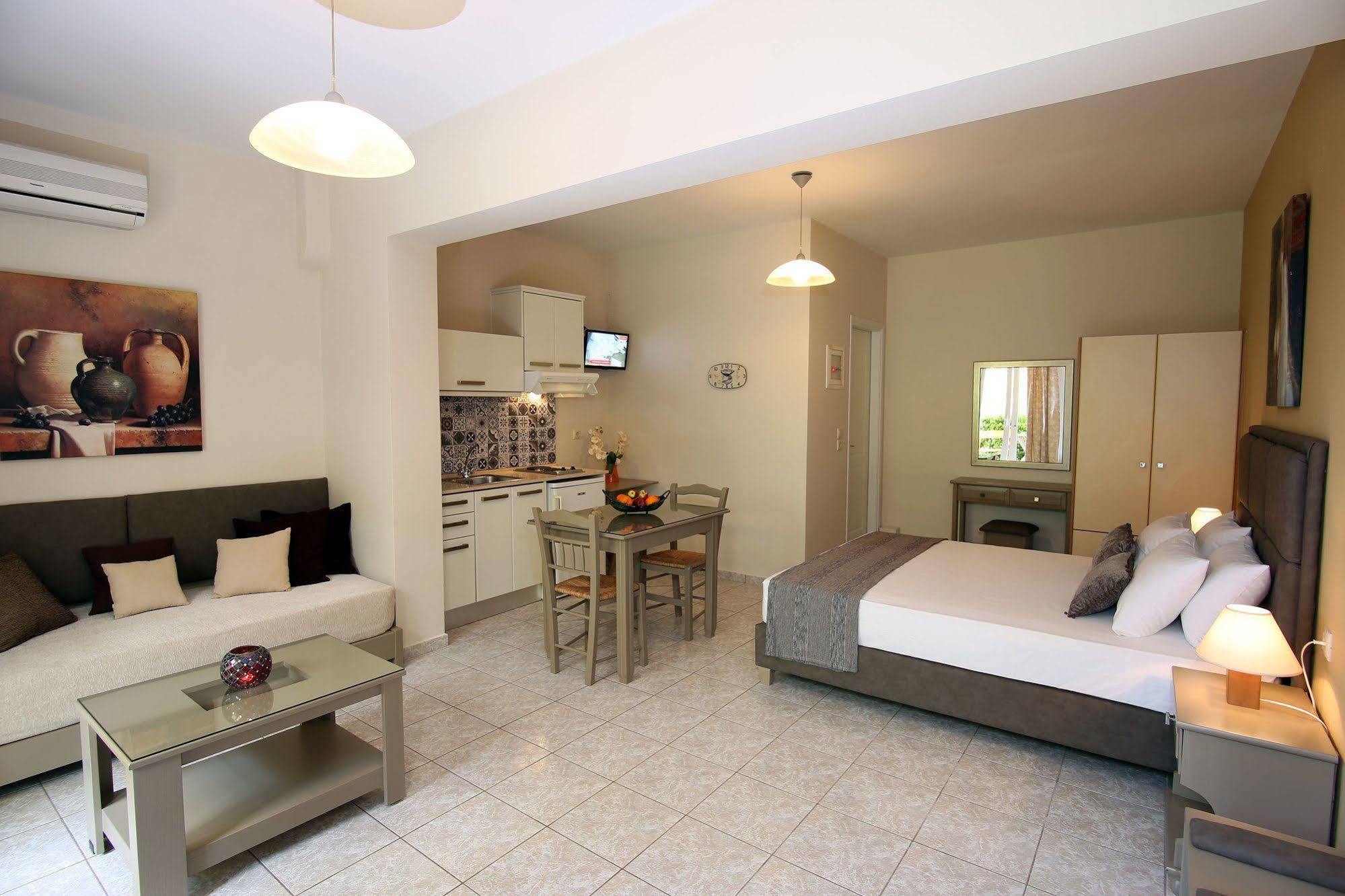 Dina Apartments Razata ภายนอก รูปภาพ